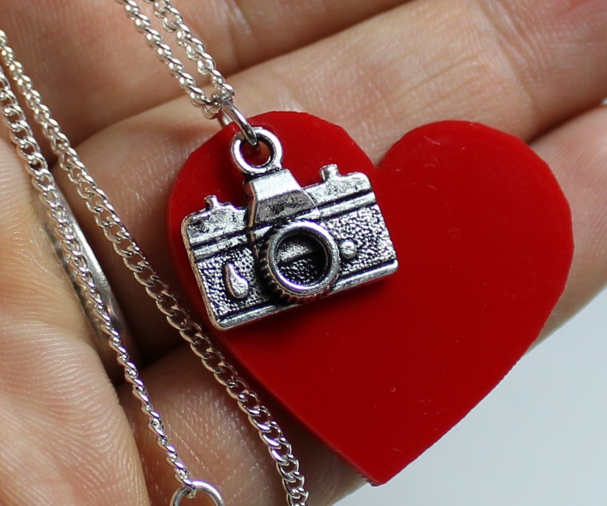 Camera Necklace, Pendant, 35mm Camera, photography, photograph, red heart, Love