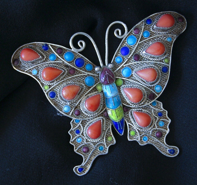 Beautiful Old Chinese Butterfly Sterling Silver  QUILLOCHE ENAMEL Genuine Coral Vintage