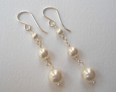Graduated Pearl Earrings - Swarovski Pearl Triple Earrings Bridal Accesories Bridesmaids Maid of Honor Gift Wedding Party