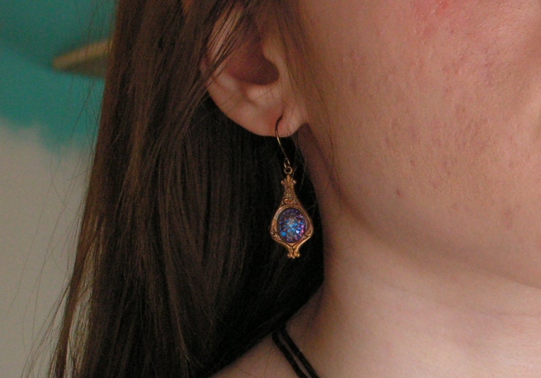 Dragon's Skin Earrings Estate style color changing sapphire, fuschia and gold