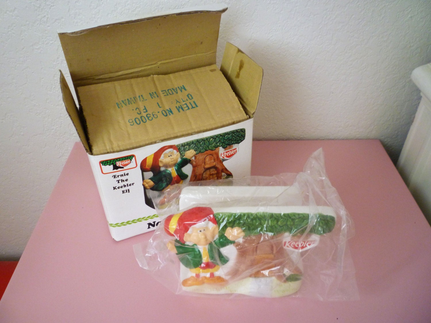 Vintage Ernie the Keebler Elf Napkin Holder, 1989
