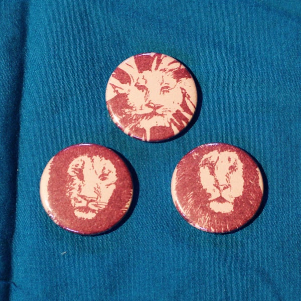 Lion 1 inch Pin Badge.