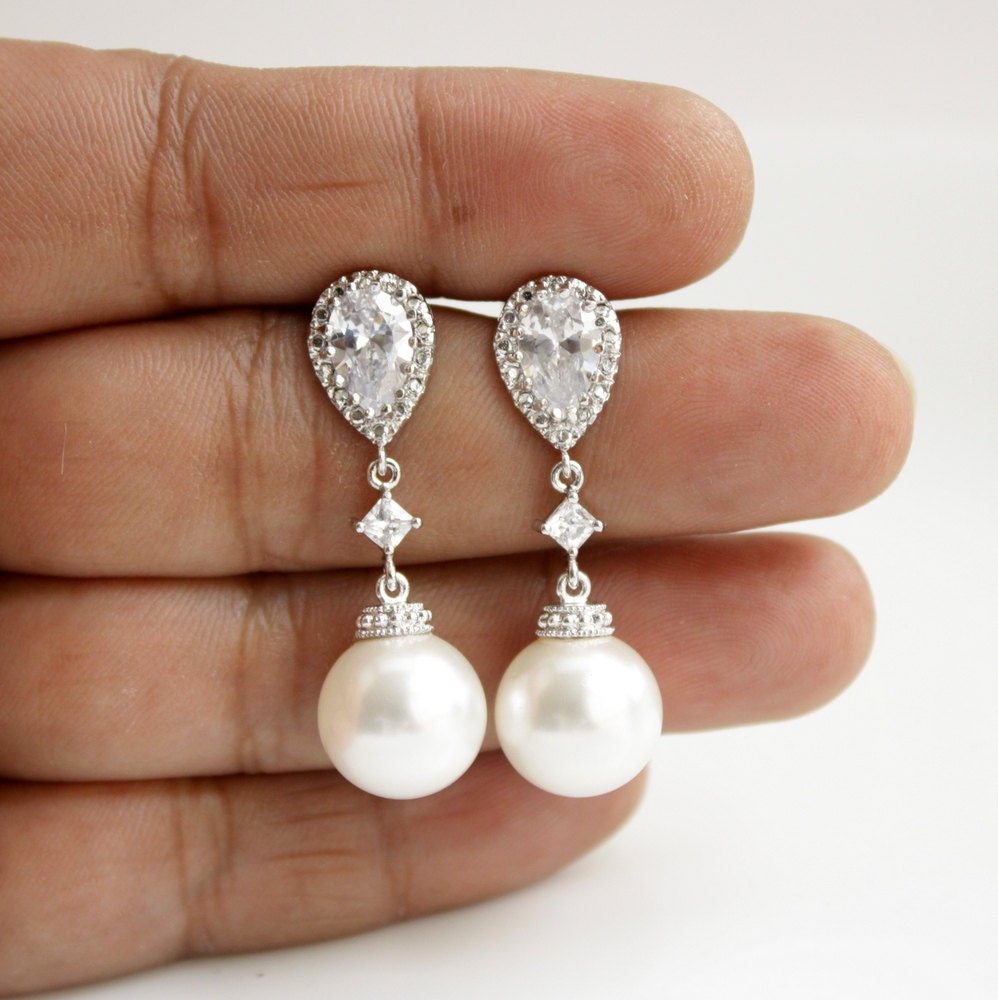 Pearl Jewelry Wedding Jewelry Cubic Zirconia Posts Bridal Earrings White Round Swarovski Pearl Earrings