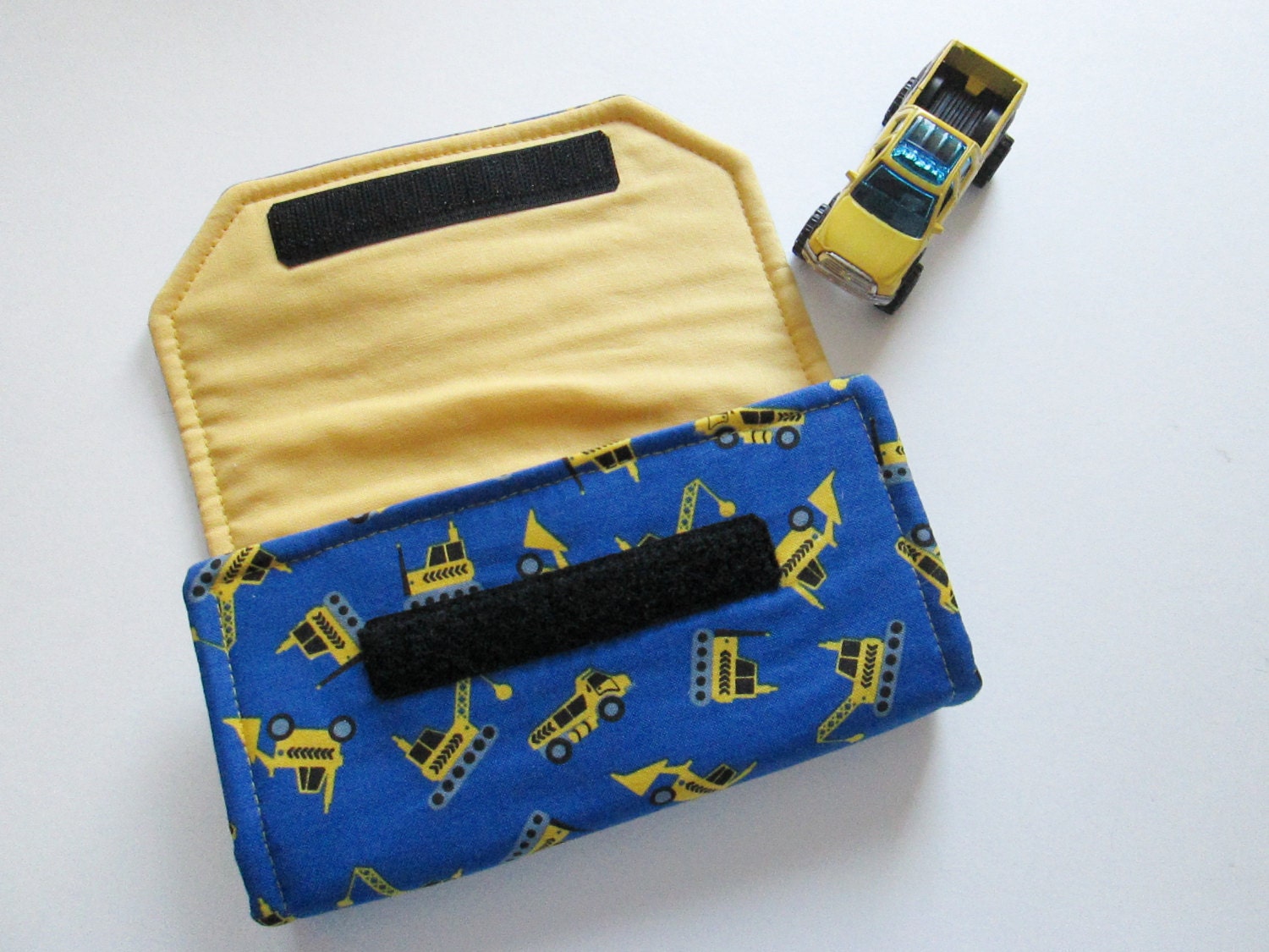 LARGE POCKET - 3 Vehicle Wallet with Pocket - Construction