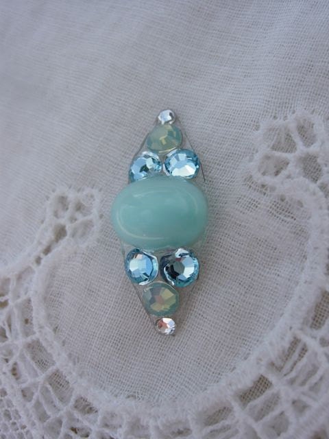 Aqua Pool Bindi - swarovski crystal tribal belly dance bindi