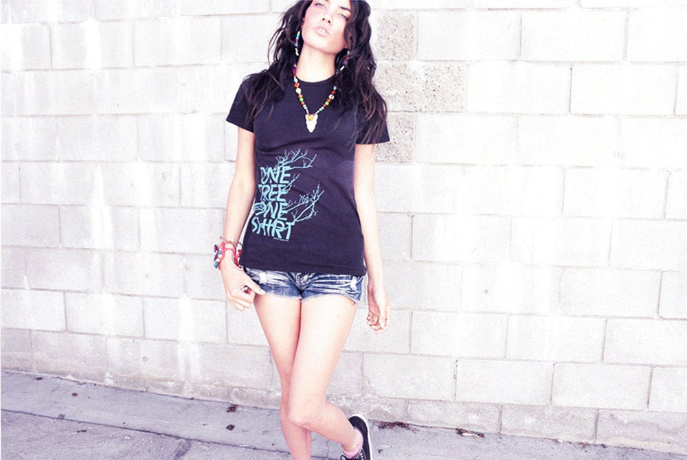 Unisex - One Tree One Shirt - Alternative Apparel -The Tshirt that Grows a Forest-Eco-Friendly - S, M, L, XL, XXL