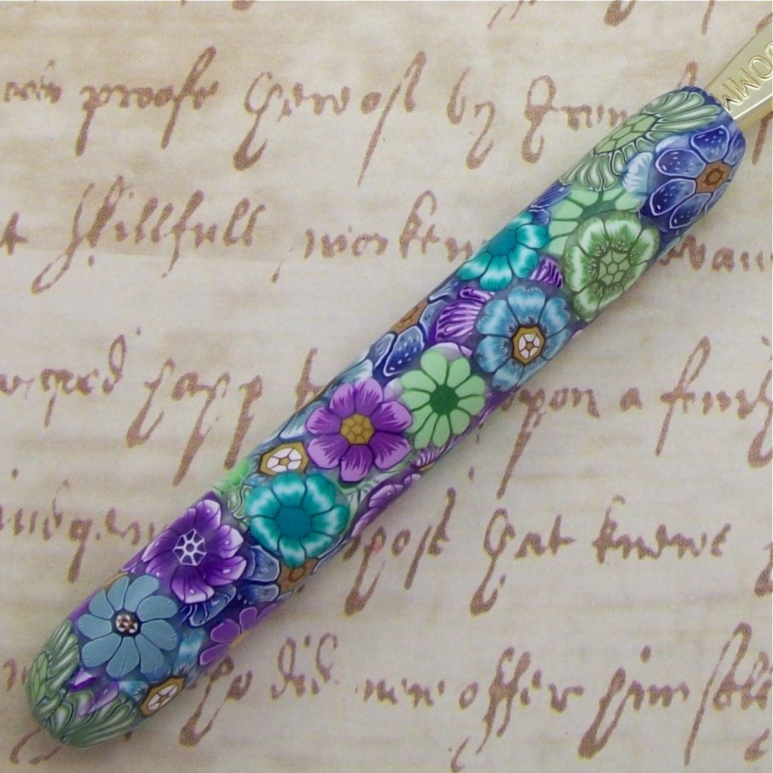 Boye Polymer Clay Covered Crochet Hook, Size H 8/ 5.00mm