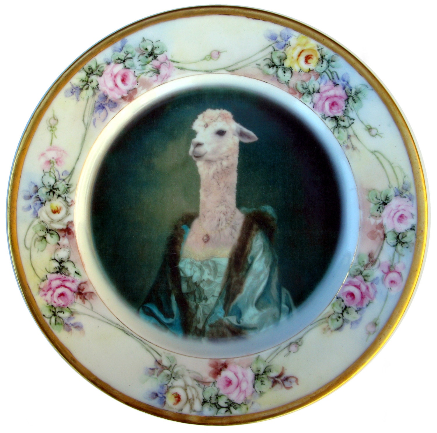 Imperatrice Vicugna - Altered Vintage Plate