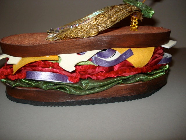 shoe sculpture "Brisket Flip Flop"