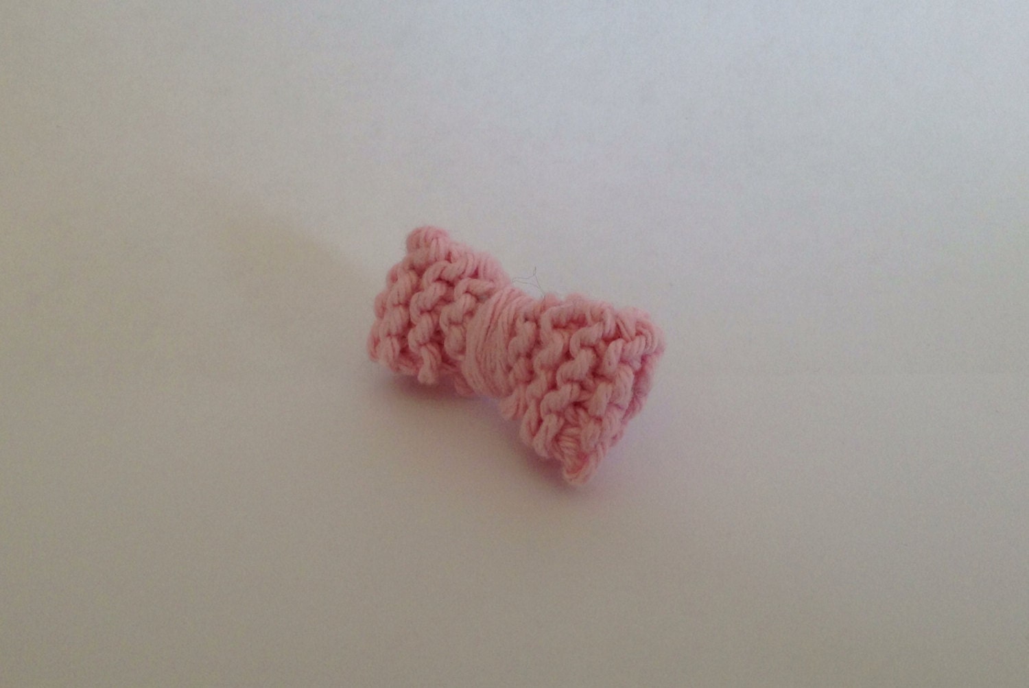 Pretty Pastel Pink Knit Bow Ring