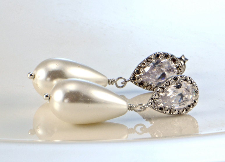 White Shell Pearl and Cubic Zirconia Earrings, Bridal, Wedding Jewelry, Winter