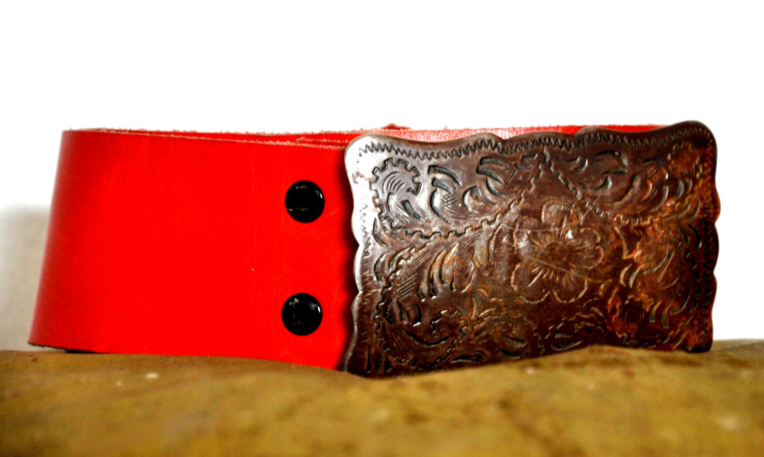 Beautiful 1970s Vintage Silver Buckle Western Red Leather Belt