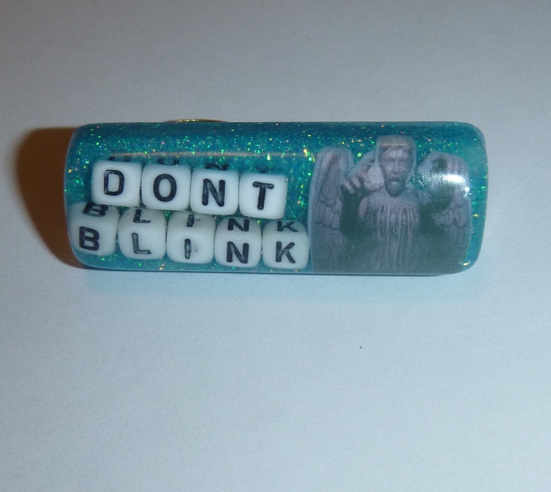 Weeping Angel DOUBLE RING Connector Doctor Who Resin, Dont Blink
