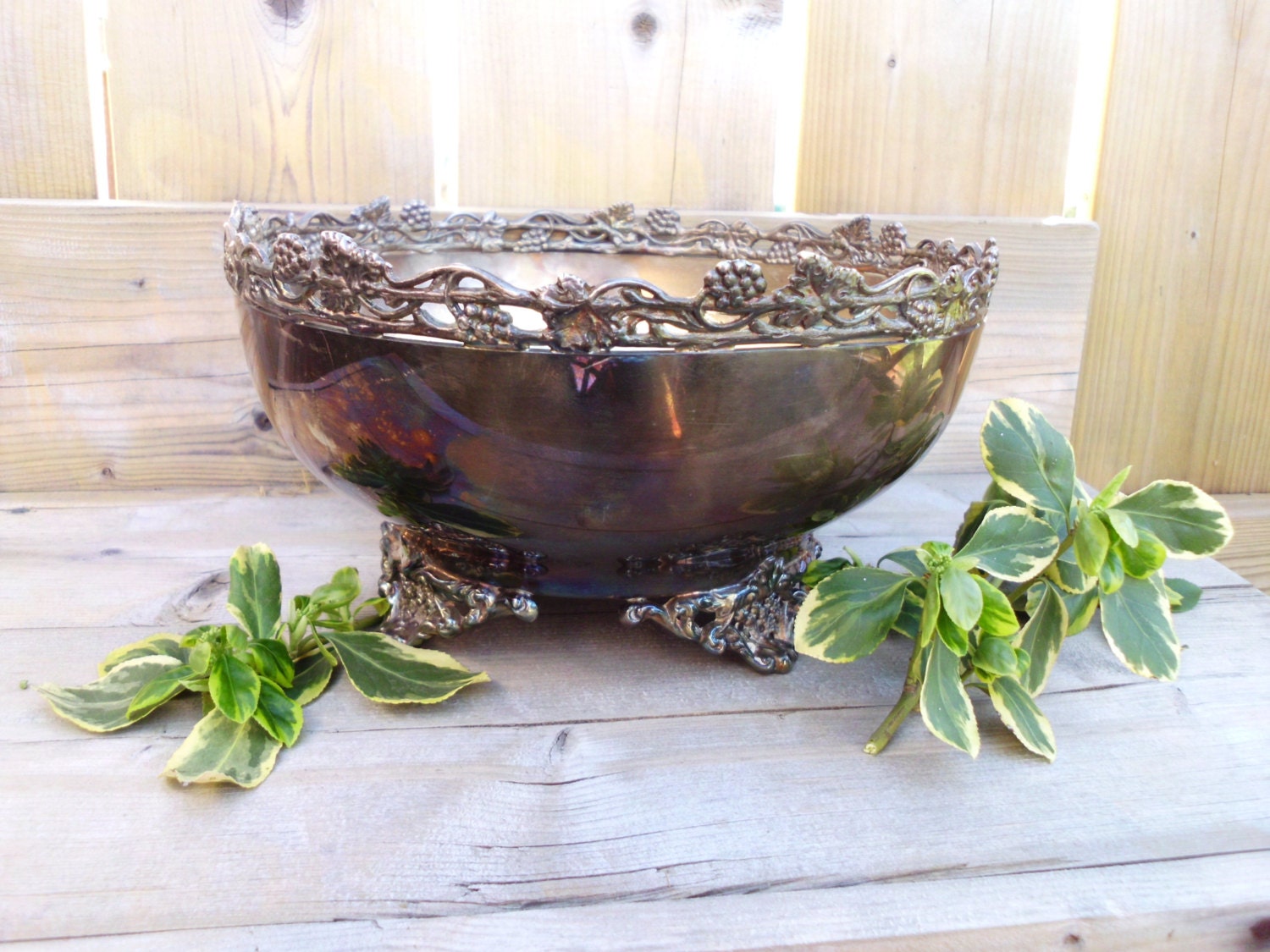Fruit Bowl, Silver Plate, Ornate Silver Bowl by Standard Silver Co. Ltd. Toronto Canada,  Witchcraft, Wicca, Witches Cauldron