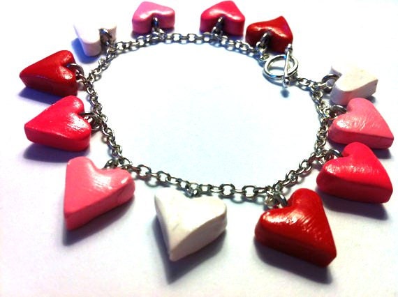 Red and Pink Heart Charm Bracelet - Valentine Jewelry - Handmade with Polymer Clay - Unique - Gift Under 20, 25, 30