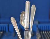 Vintage Wm. Rogers Mfg. Co. Admiration Silverplate Flatware 50 pc. Set with Chest Service for 12