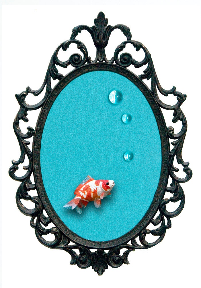Goldfish with Bubbles Mounted in Victorian Frame - 3D Wall Art Decor 7x10in