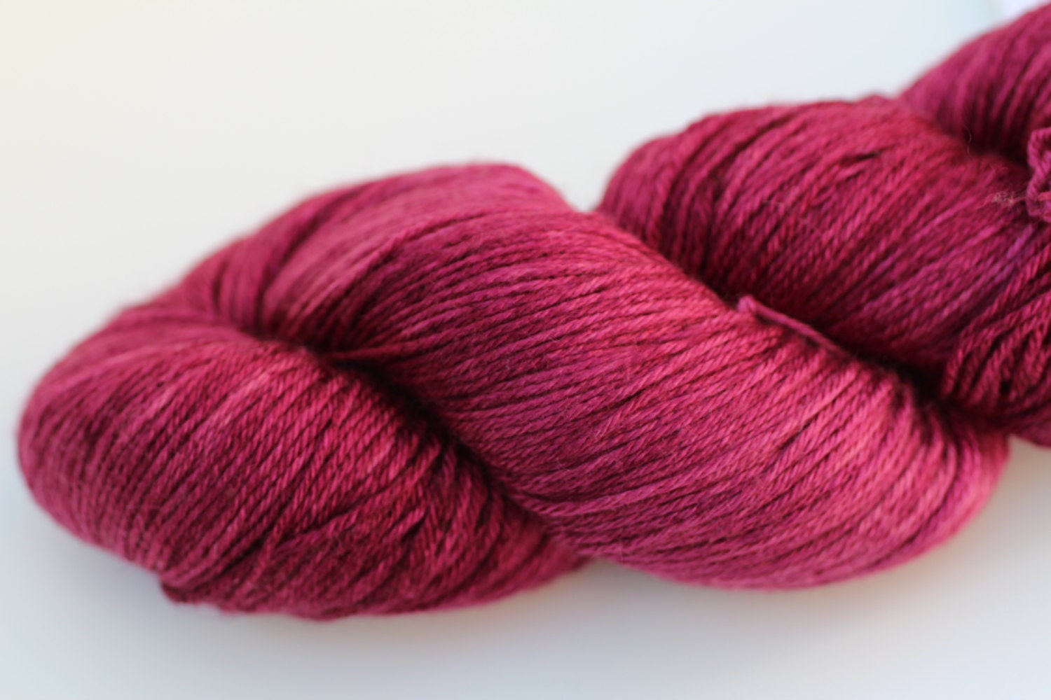 Seda Sock - Silky Merino Fingering - Vino