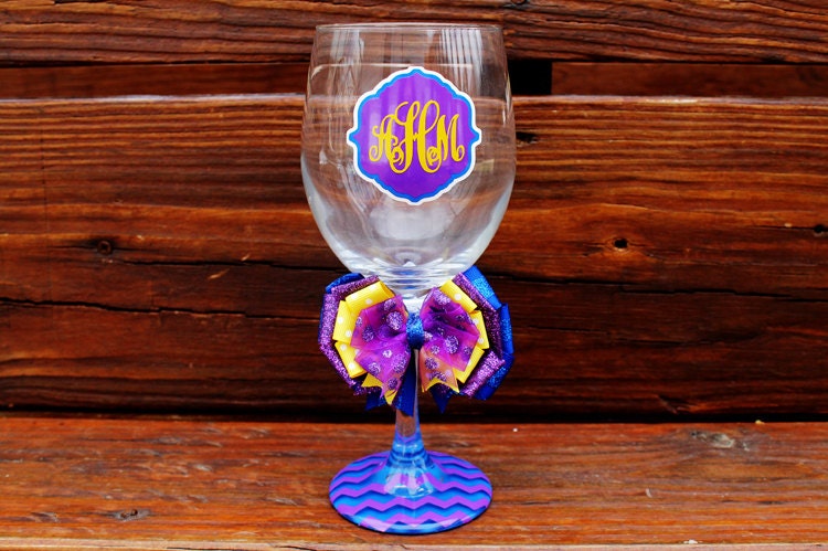 Monogram Wine Glass Chevron Personalized Custom Name Sorority Birthday Bride Glass Wedding Shower Bachelorette Bridesmaid Wine Glass