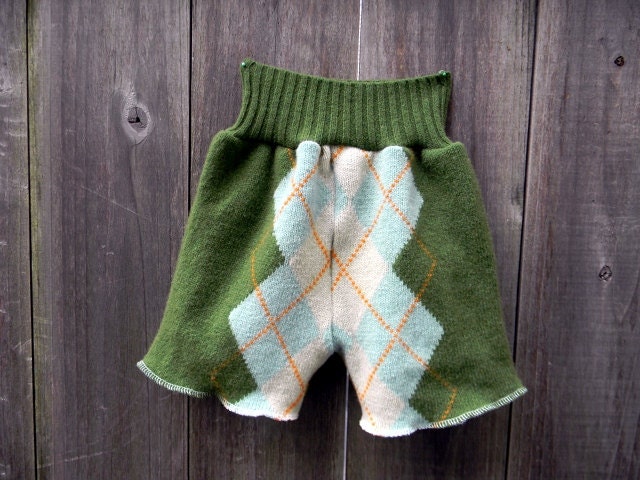 Upcycled Wool Shorties Soaker Cover Diaper Cover Argyle Pattern /Green MEDIUM 6-12M Kidsgogreen