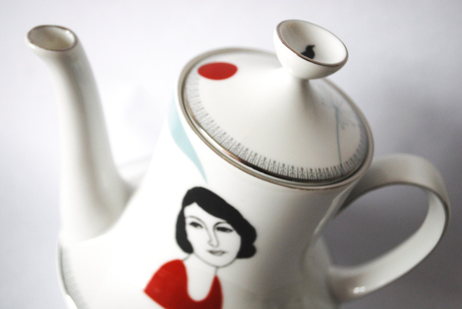 Vintage teapot Madeleine