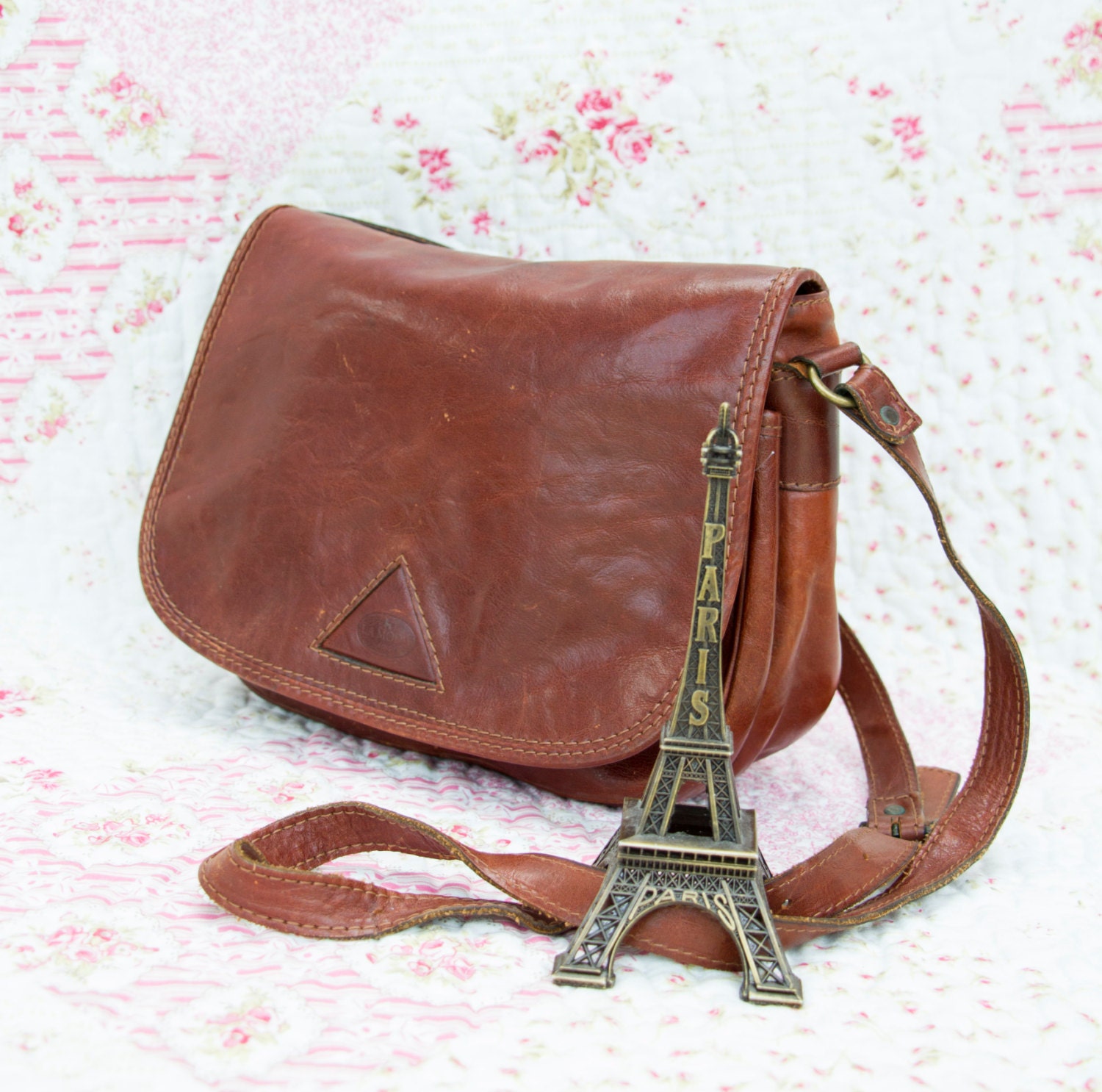 Odette, French Vintage, 1970s Tan Leather Satchel, Messenger Handbag from Paris