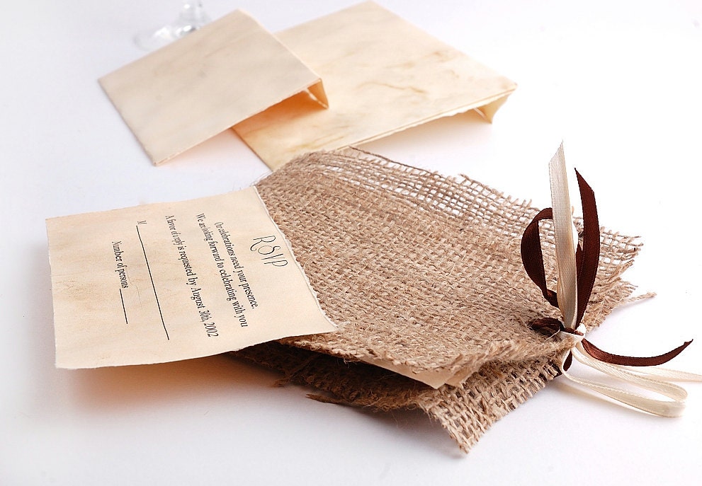 Wedding Invitations Vintage - Burlap Invitations - Rustic Invitations  - Set of Invitation and RSVP both with envelopes