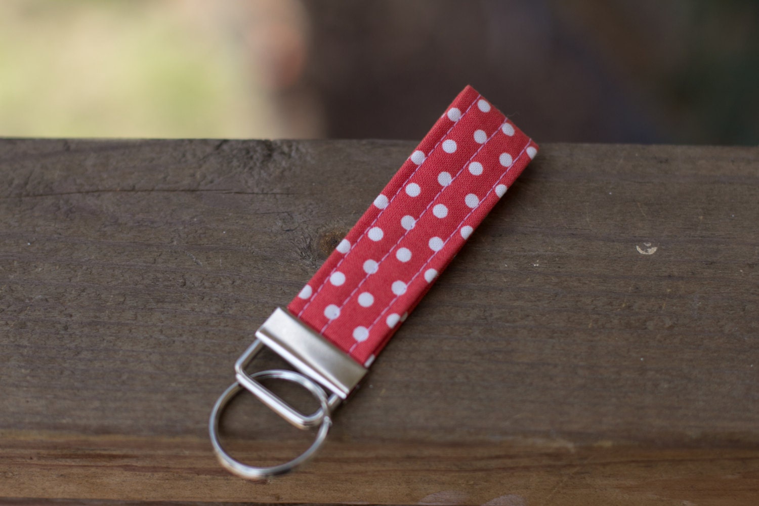 KEYCHAIN in Coral Polka Dot