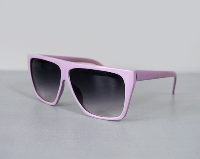 80's purple sunglasses. 1980 retro sunglasses. light purple. plastic 80 sunglasses.