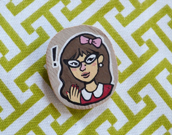 Brooch Handpainted Wood - Retro Brunette Babe