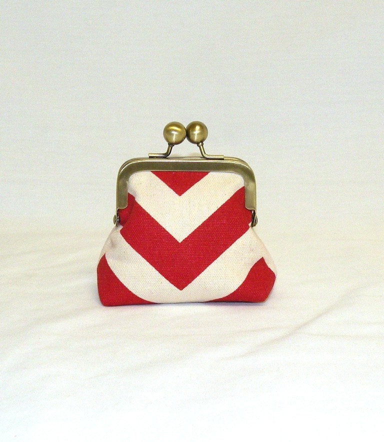 Happy Little Coin Pouch with Kisslock Frame in tomato red and natural chevron print
