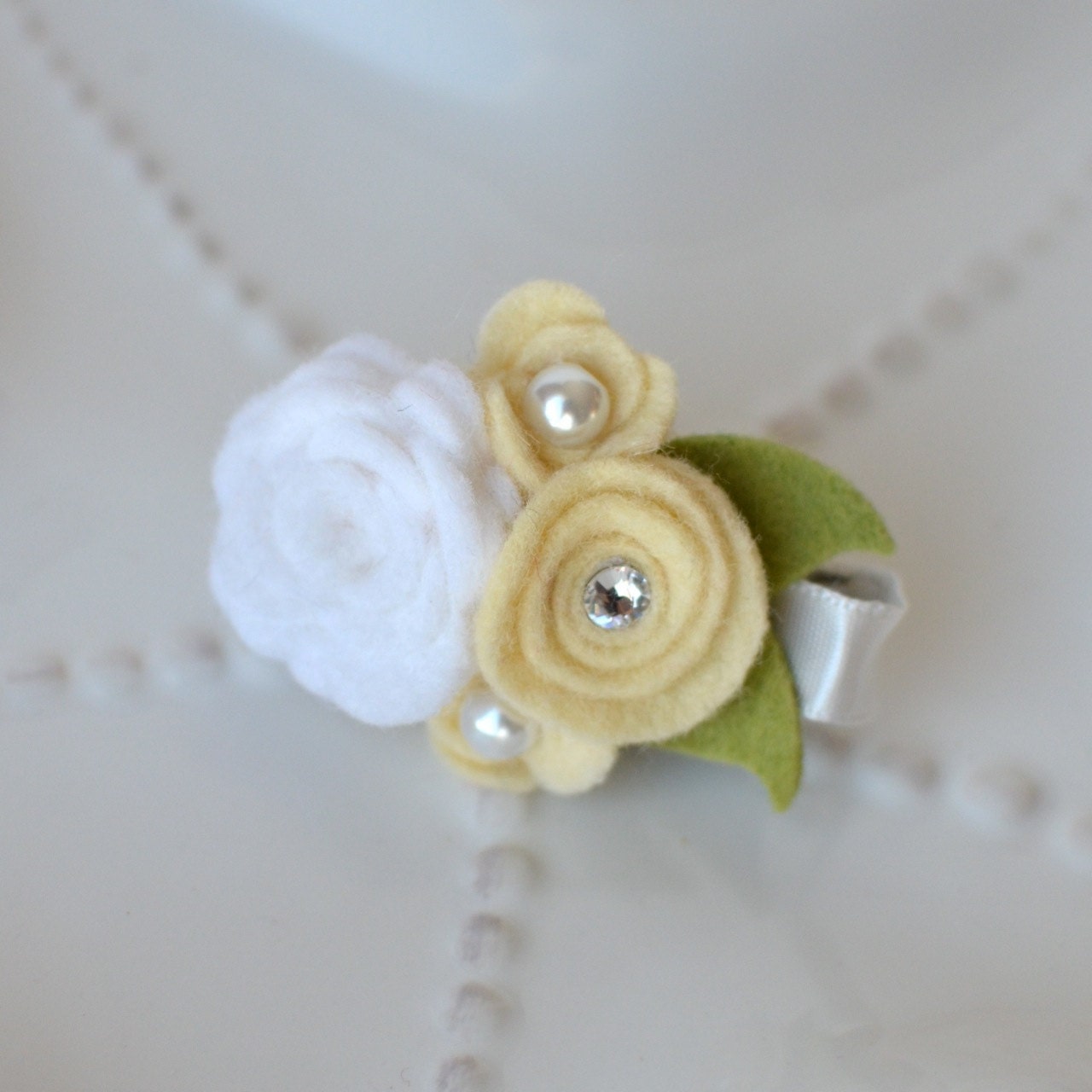 Cream and White Felt Flower Cluster Hair clip