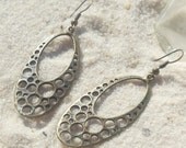 Wonder Woman Earrings - antique metal brass gold simple
