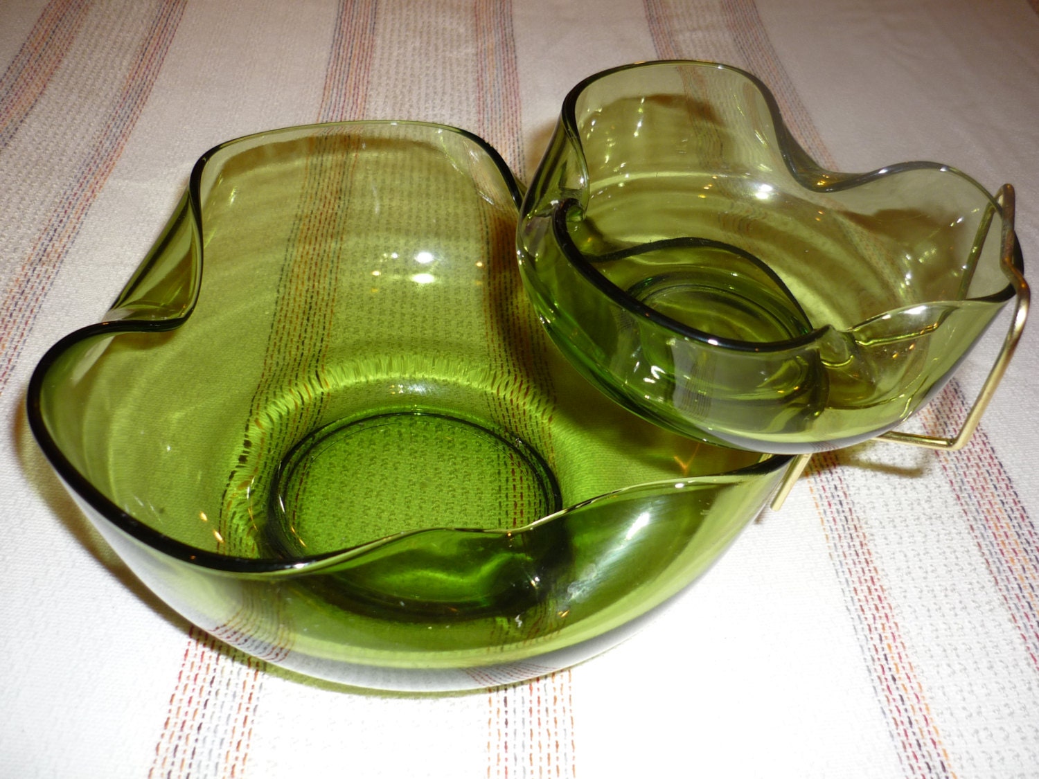 Vintage 1960s Retro Anchor Hocking Fire King Chip and Dip Centerpiece Serving Bowl