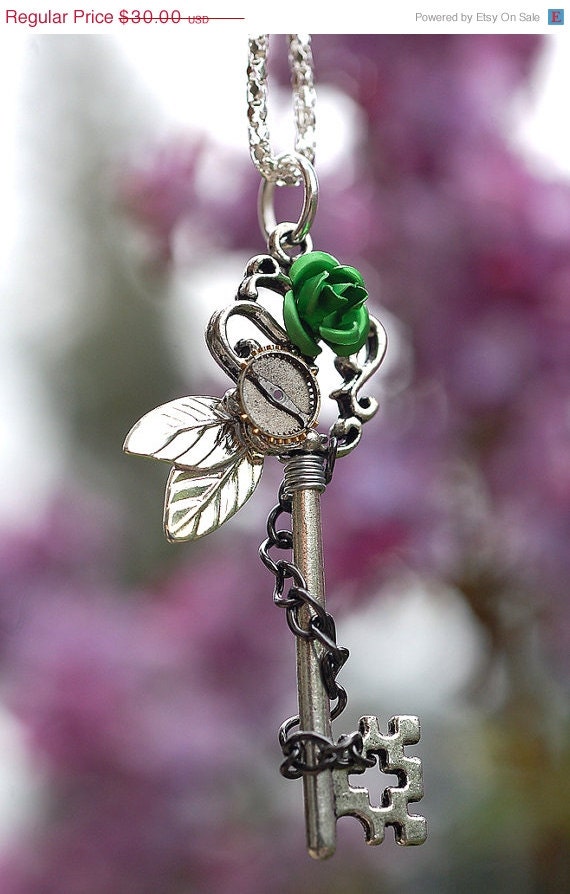 SALE - Green Winter Rose Key Necklace
