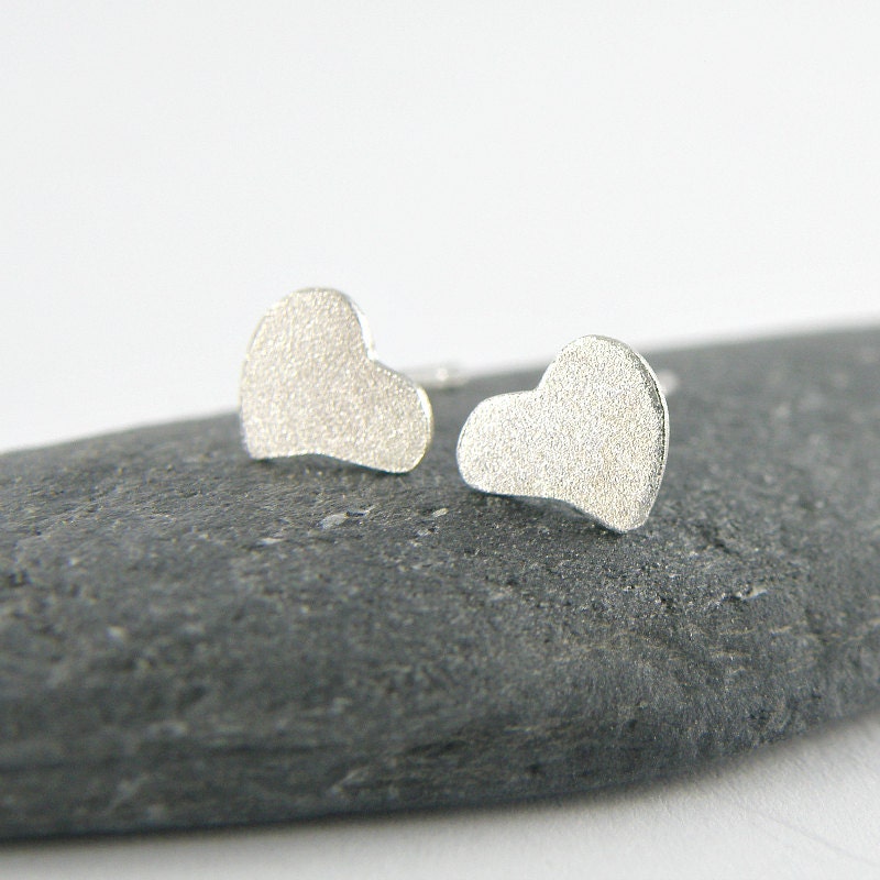 Heart Post Earrings, Sterling Silver Stud Earrings,Tiny Heart Earrings, Gift For Teens, Gift For Girls, Silver Earrings, Women's Earrings