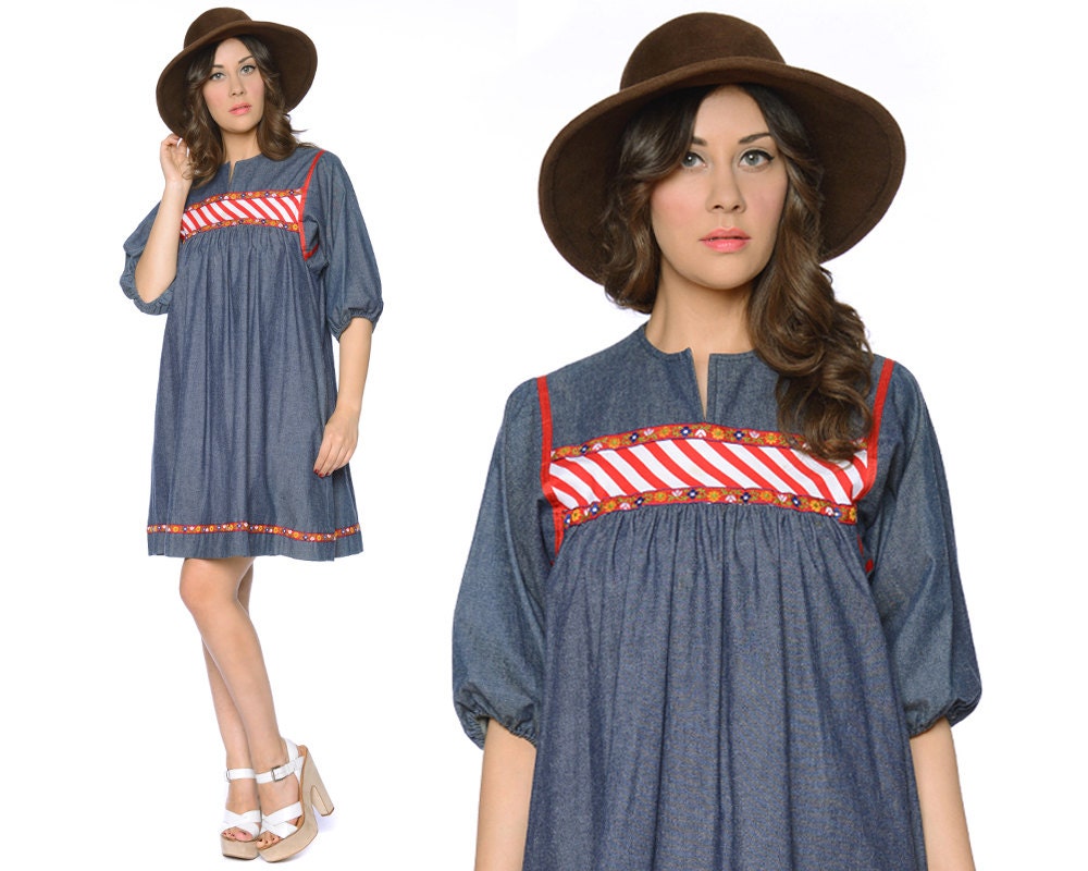 Tent Dress Chambray 70s Dark Denim Tunic Embroidered Boho Mini Floral Puff Sleeves 1970s Sundress / One Size