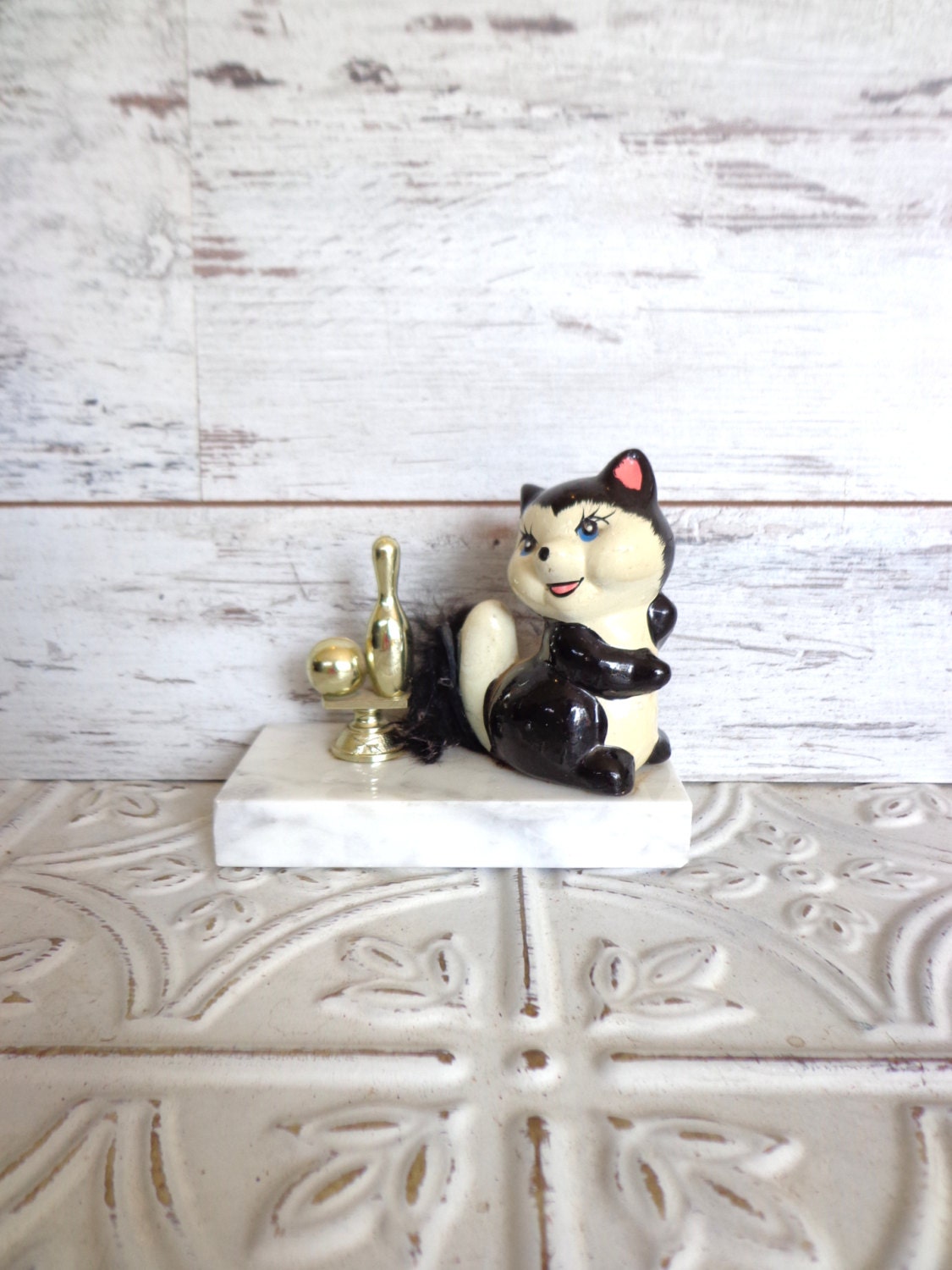 Vintage Skunk Bowling Trophy Seriously the CUTEST trophy EVER for Bowlers Gag Gift Fun