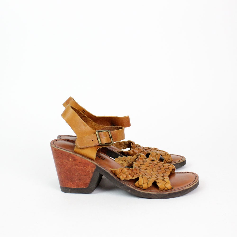 wood heel sandals 8 / woven leather chunky heel shoes