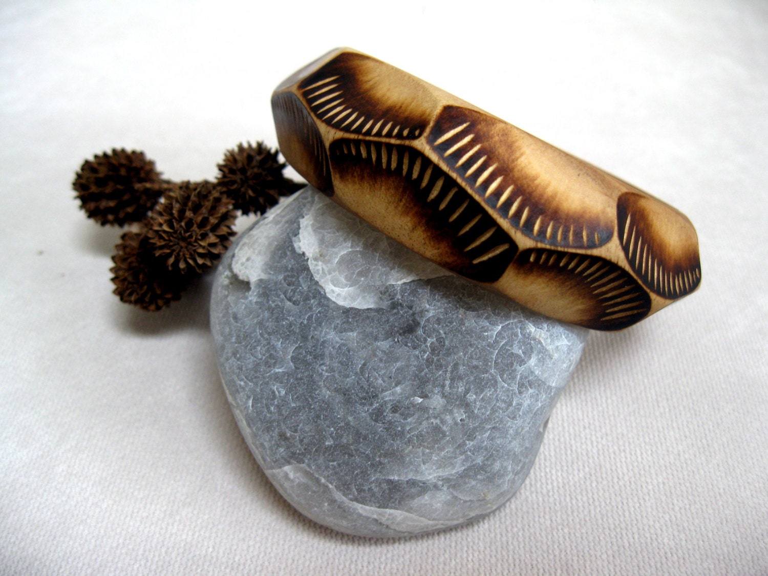 BioBangle - Fragment Bracelet, Modern Wooden Bangle, Wooden Bracelet, Pyrography, Woodburned Bangle, Organic, Rustic