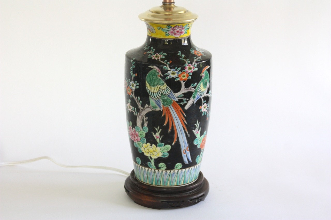 RESERVED: Vintage Ceramic Chinoiserie Table Lamp