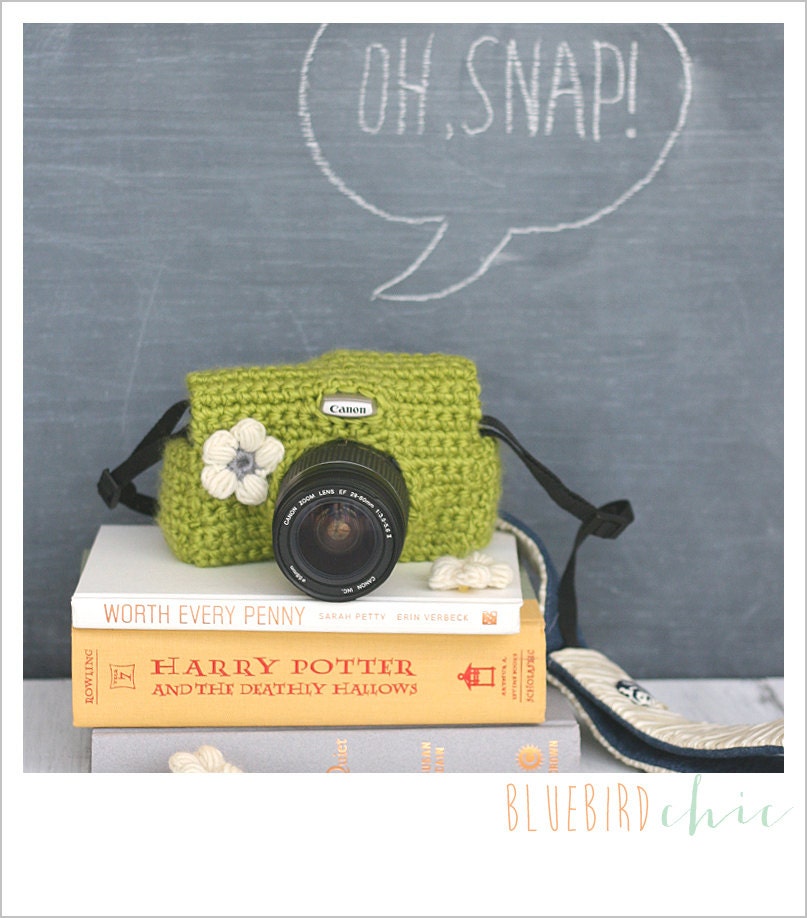 oh snap dslr camera cozy - chartreuse green