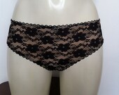 Nude and black lace knickers