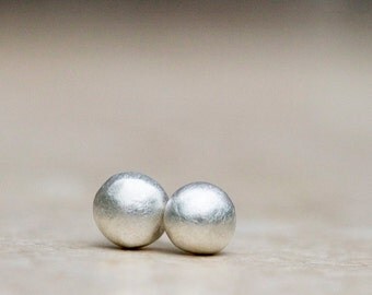 Silver stud earrings - Silver ball earrings - Silver pebble earrings