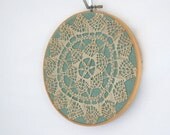 Vintage embroidery hoop /  crochet on wood/  linen and crochet