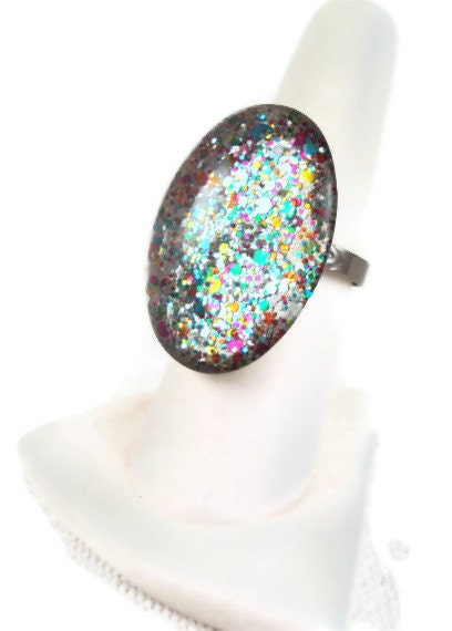 Silver Rainbow Glitter Nail Polish Ring, Sparkling Confetti Party Glitter Ring, Oval Easter Egg Spring Nail Polish Jewelry, Mother's Day - Unrepeatables