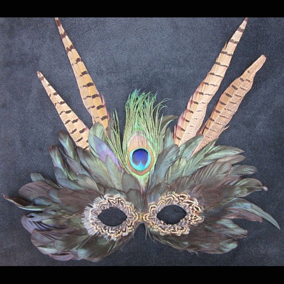 Irridescent Feather Winged Mask 5