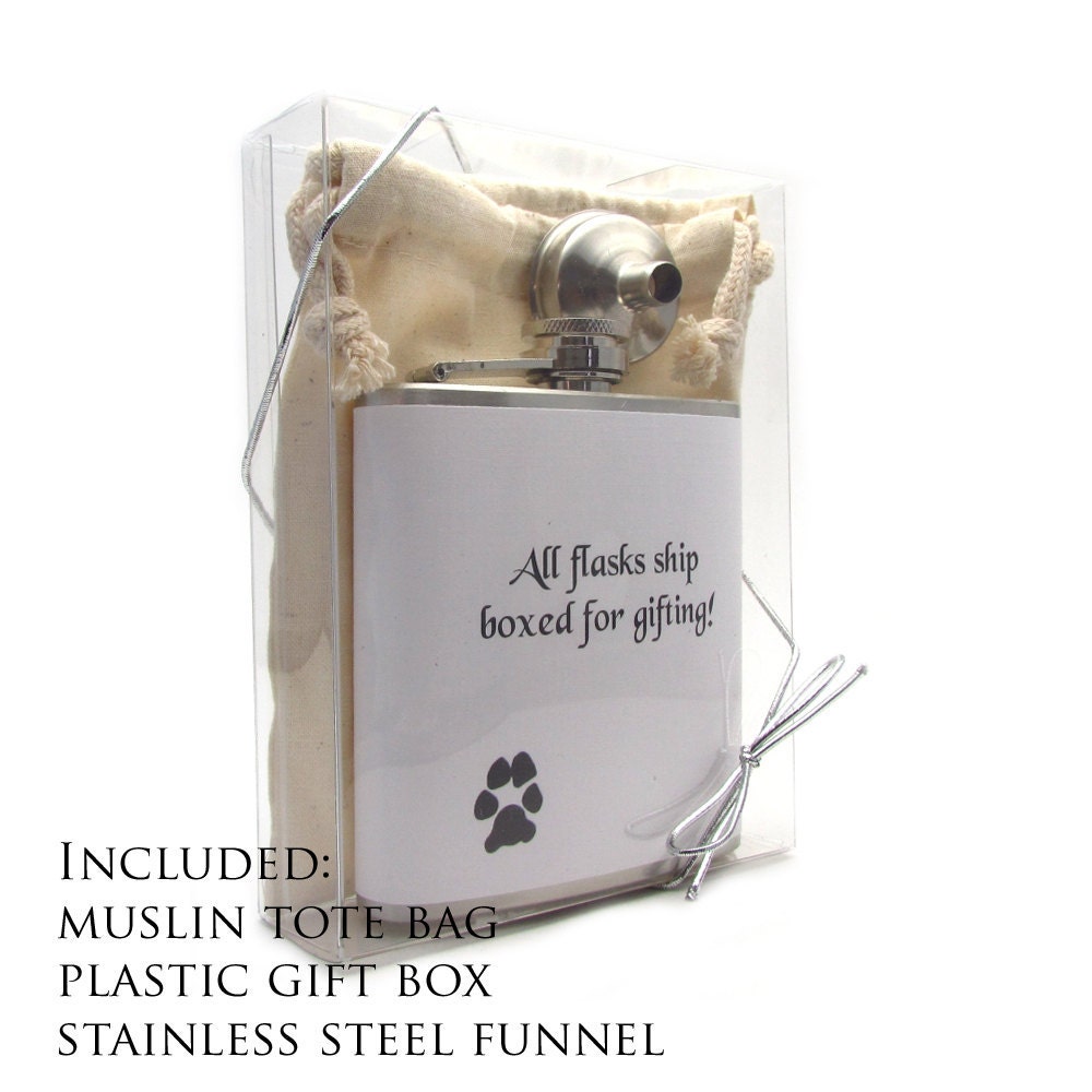 Faux Barn Siding Mustache Groomsmen Best Man Set of 5 Hip Flasks 6oz or 8oz Personalized Flasks