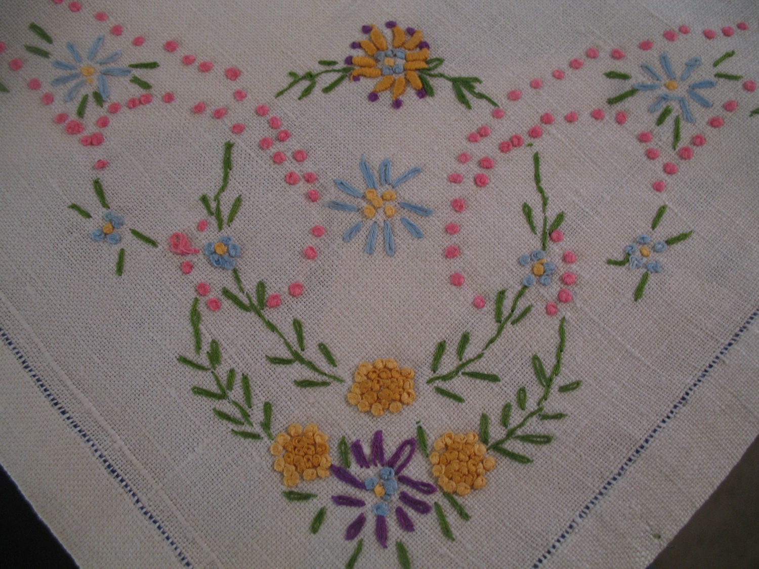 1940's Flower Tablecloth and Napkin Set-Hand Embroidered