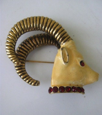 Vintage Rams head Brooch with Rhinestones